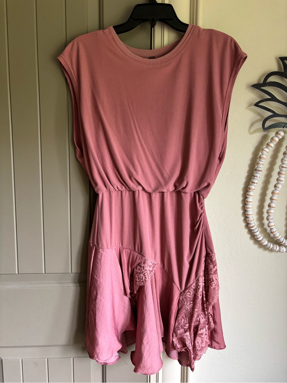 Free people lace trim dress, clothes